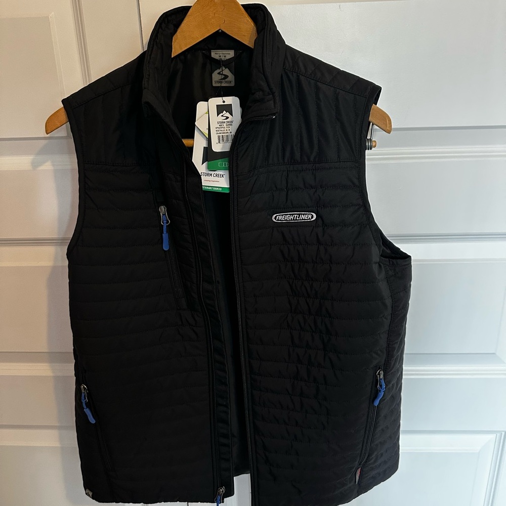 Black Quilted Men's Vest - Picture 2 of 3